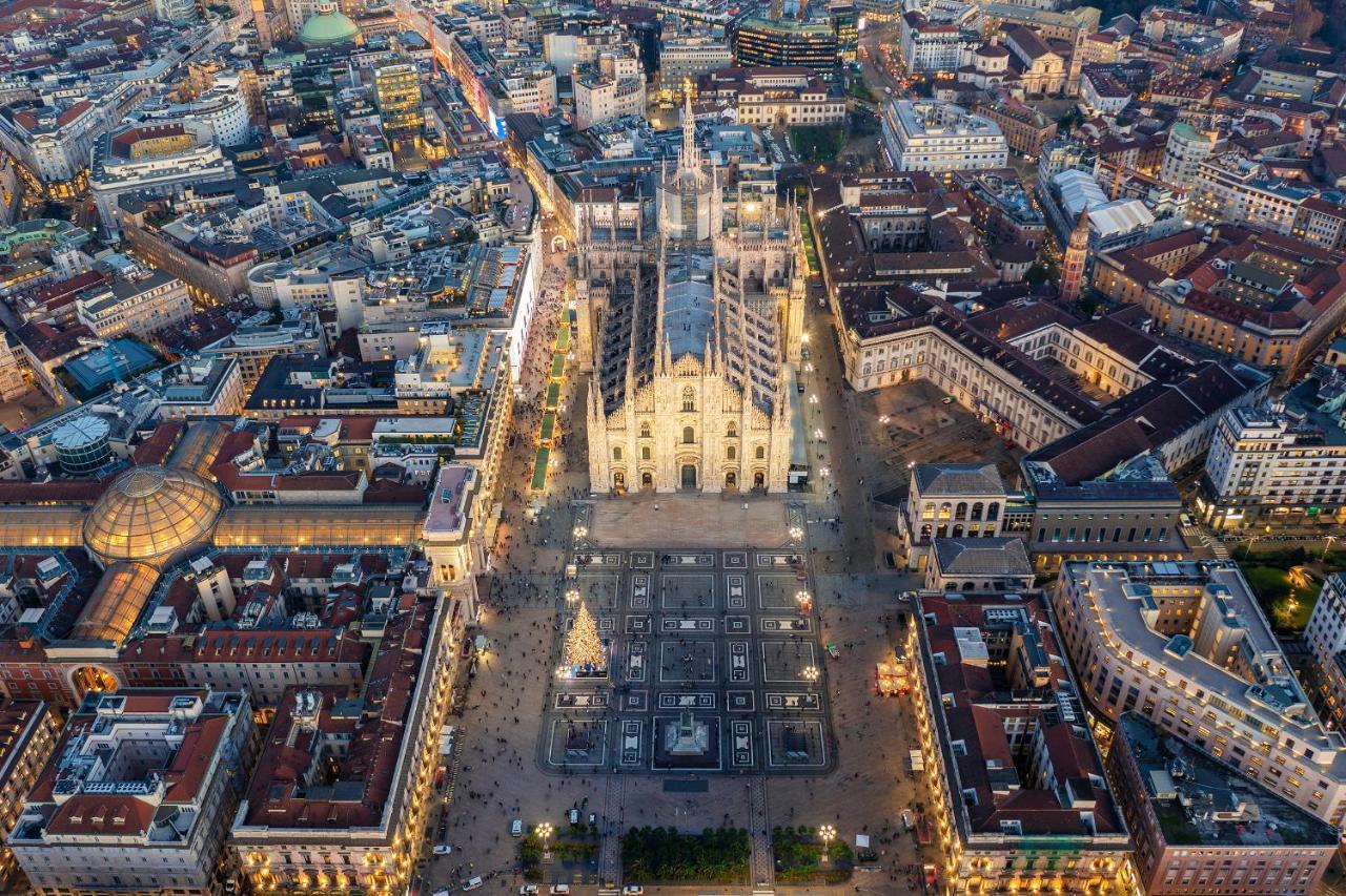 City Centre Apartment - 10 Minutes To Duomo - Free Wifi E Netflix Милан Экстерьер фото